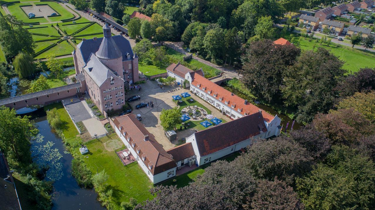 Bed and Breakfast Kasteel Aldenghoor à Haelen Extérieur photo